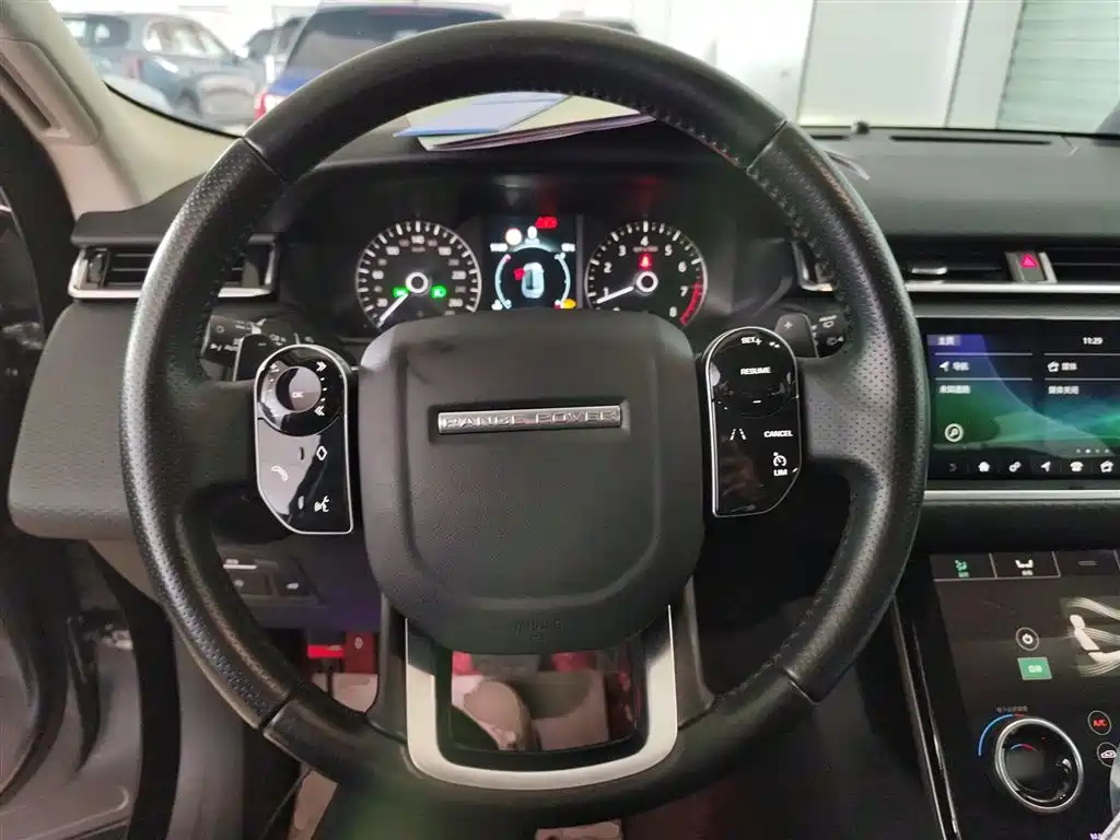 Land Rover Range Rover Velar 2019 250PS фото 11