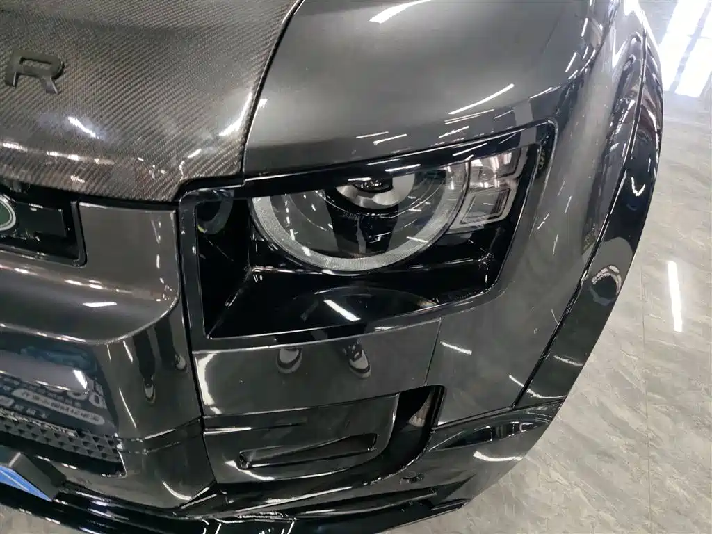 Land Rover Defender 2023 Facelift 110 3.0T P400 X-DYNAMIC HSE фото 24