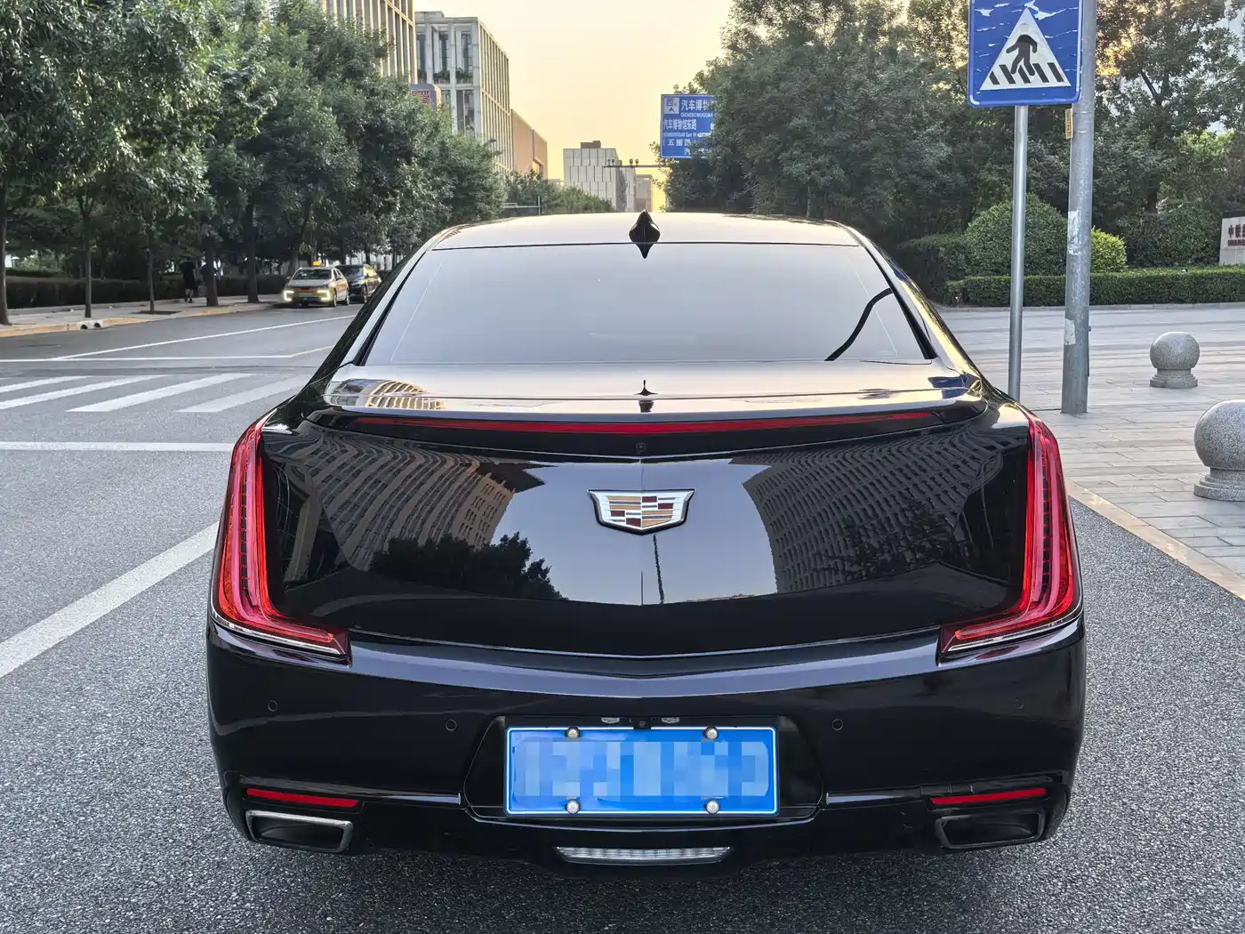 Cadillac XTS 2018 28T Elite фото 3