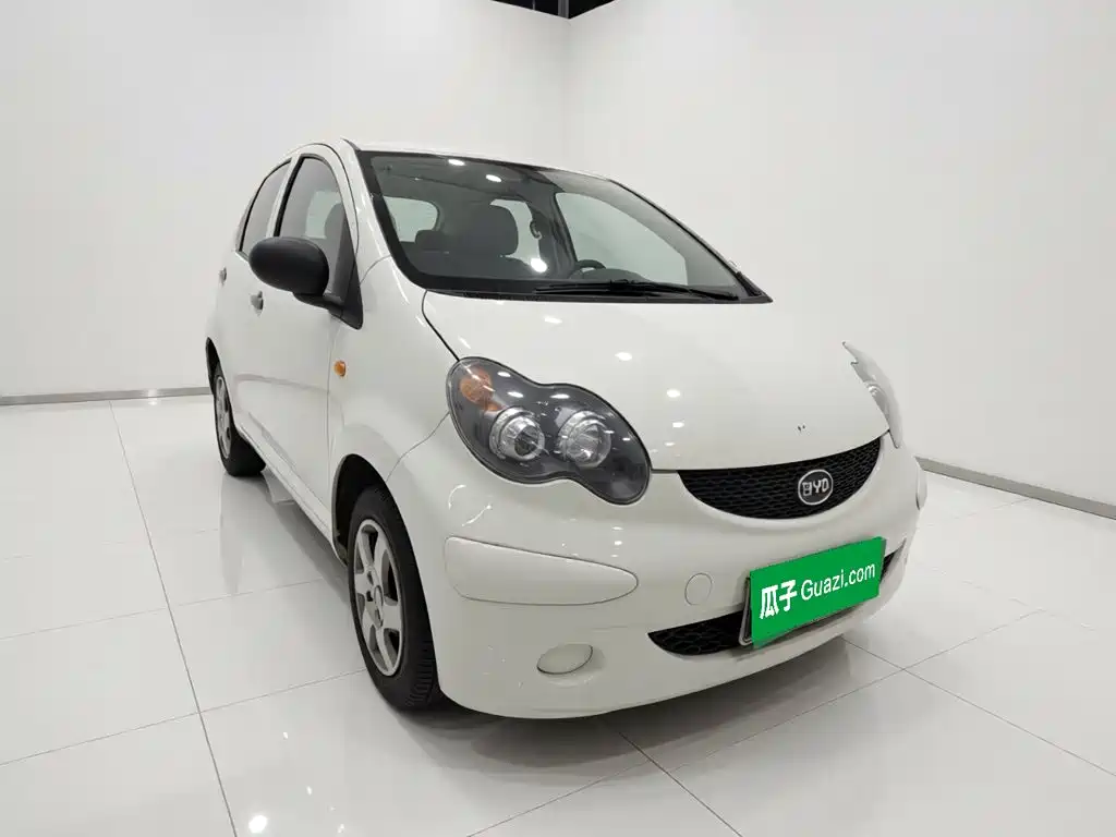 BYD F0 2014 2013 1.0L AMT Cool Edition