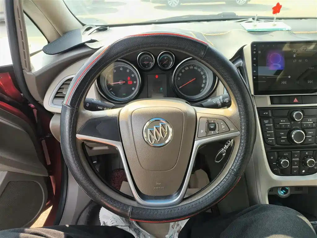 Buick Excelle 2013 Model GT 1.6L Manual Progressive фото 11