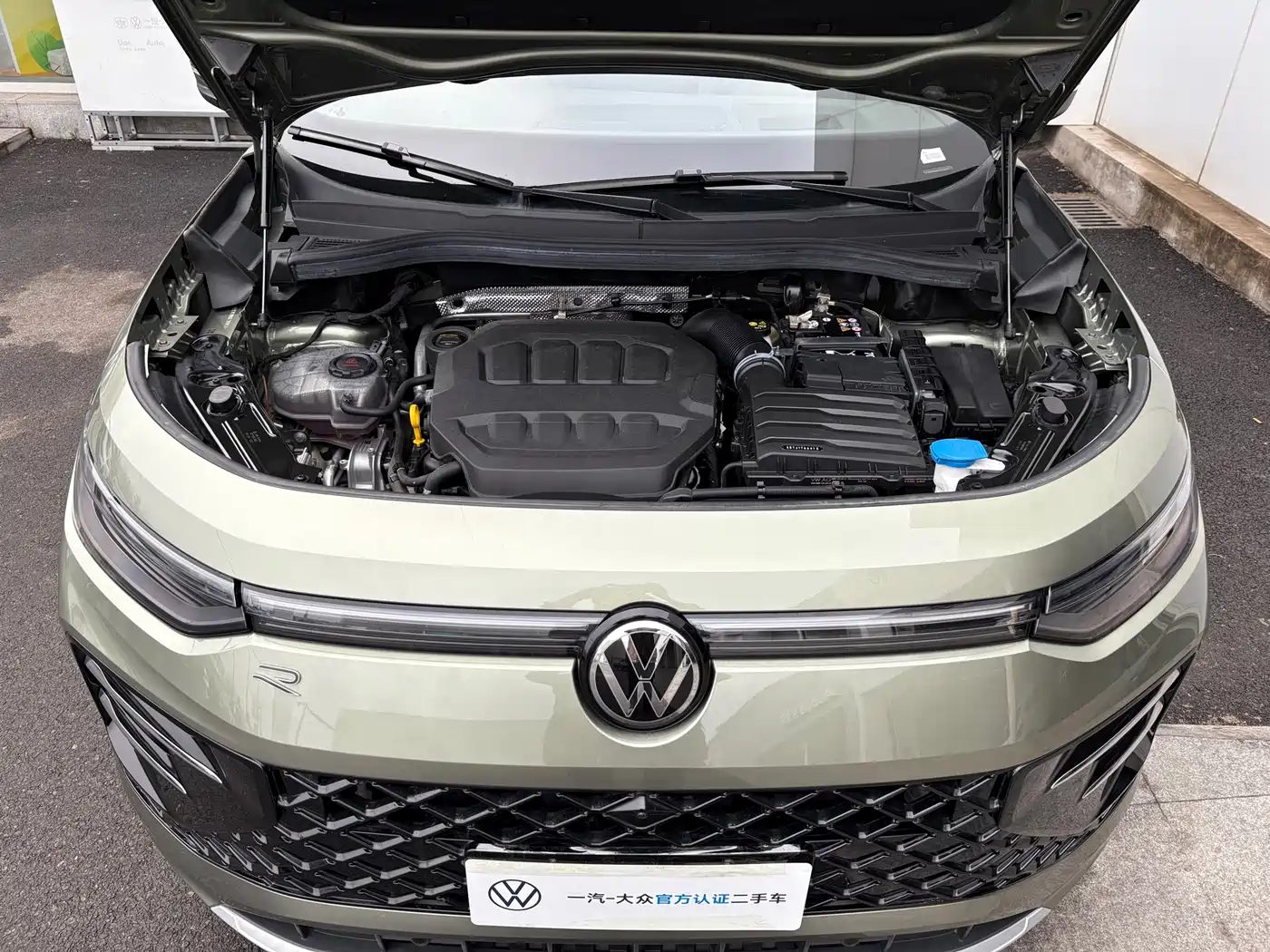 Volkswagen Tayron 2025 Model Tayron L 380TSI 4WD Luxury Easy Package фото 3