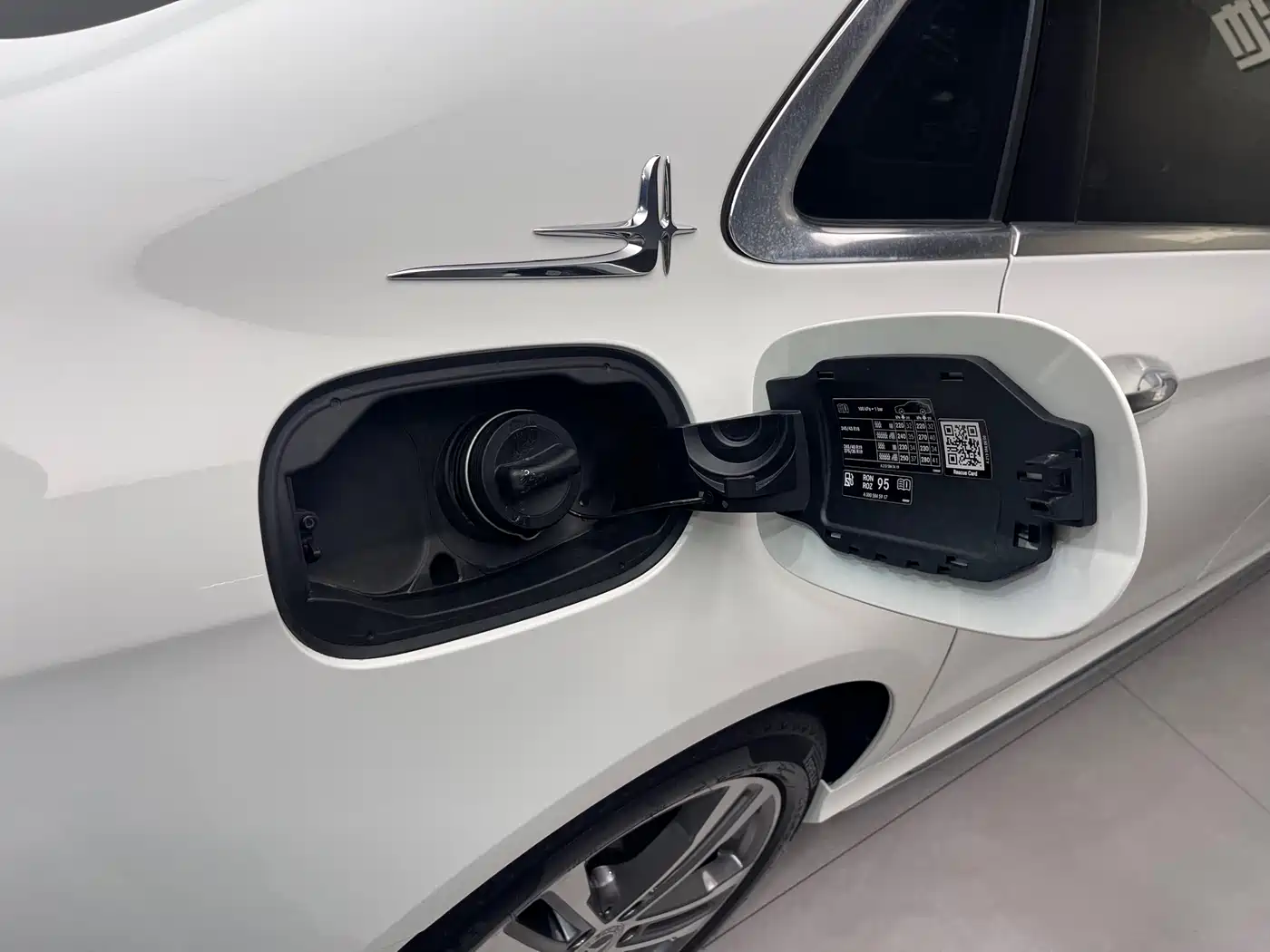 Mercedes-Benz E-Class 2022 E 260 L Sport фото 31