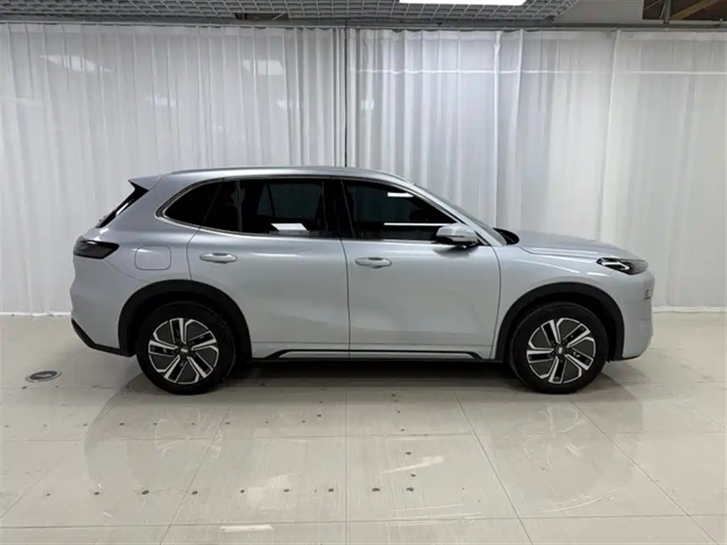 Geely Galaxy Galaxy Starship 7 EM-i 2025 Model 120km Explorer+ Edition фото 7