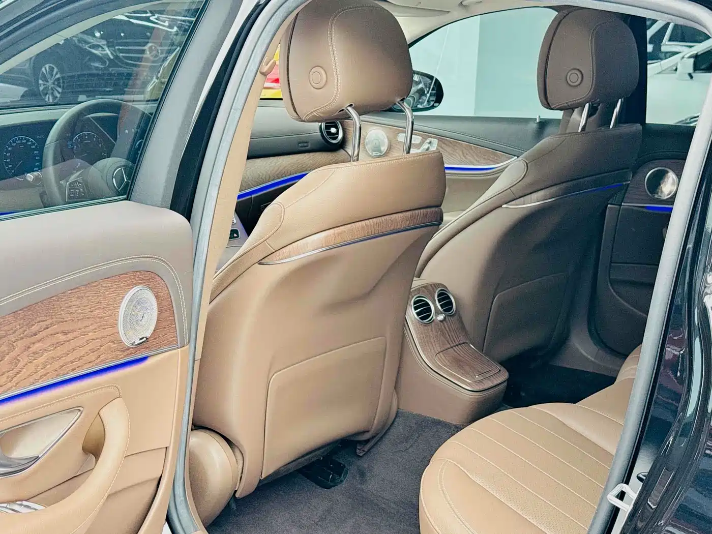 Mercedes-Benz E-Class 2023 Facelift E 300 L Fashion фото 9
