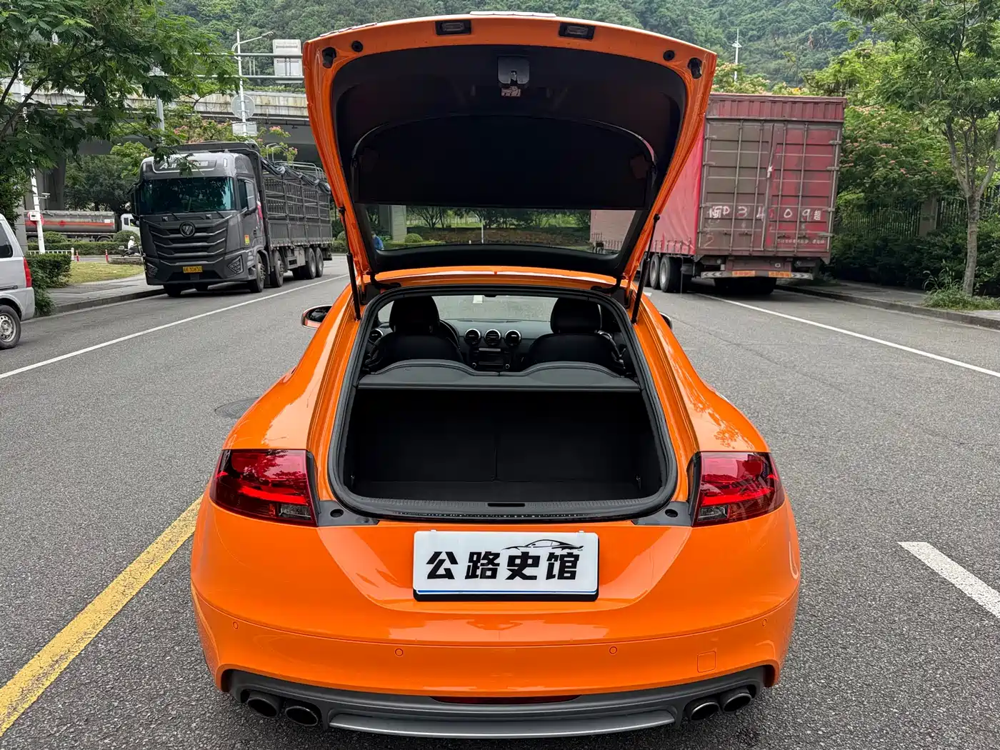 Audi TTS 2008 Model TTS Coupe 2.0TFSI quattro фото 14