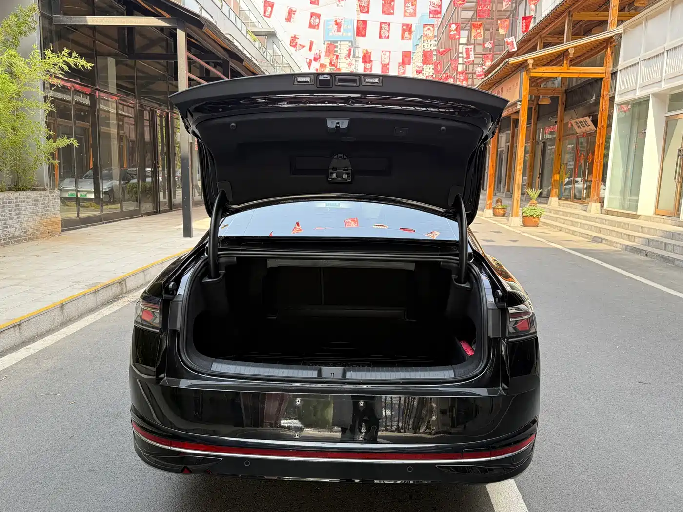 Volkswagen Magotan 2024 380TSI DSG Premium Edition фото 11