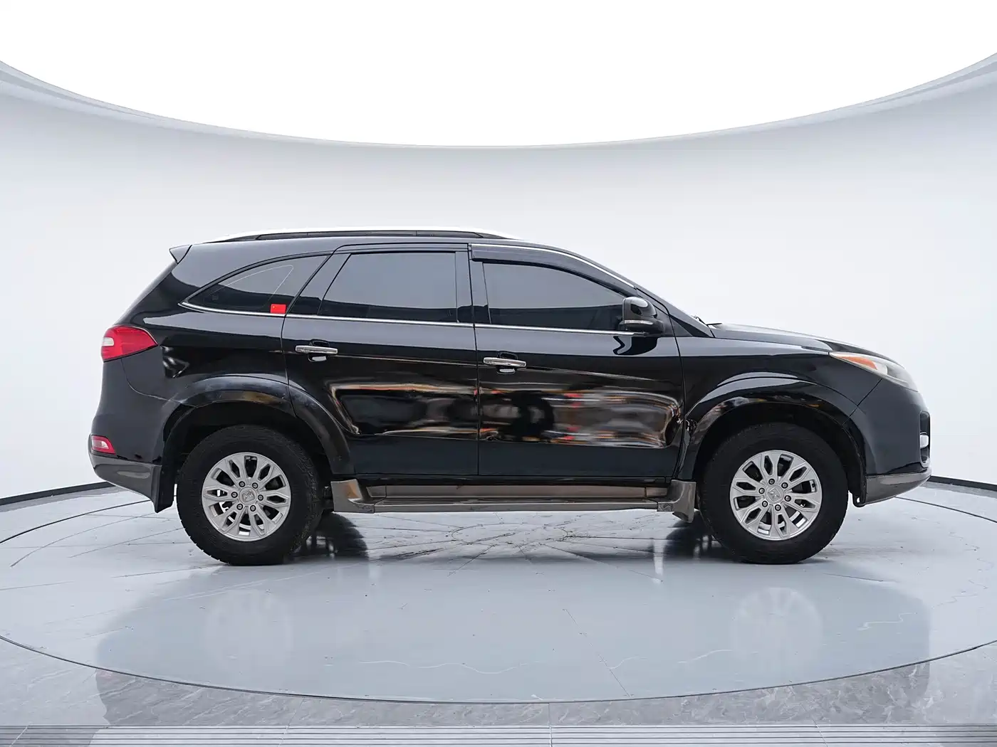 Jiangling Yusheng S350 2014 2013 2.4T Automatic 2WD Diesel Premium Luxury 5-seater
