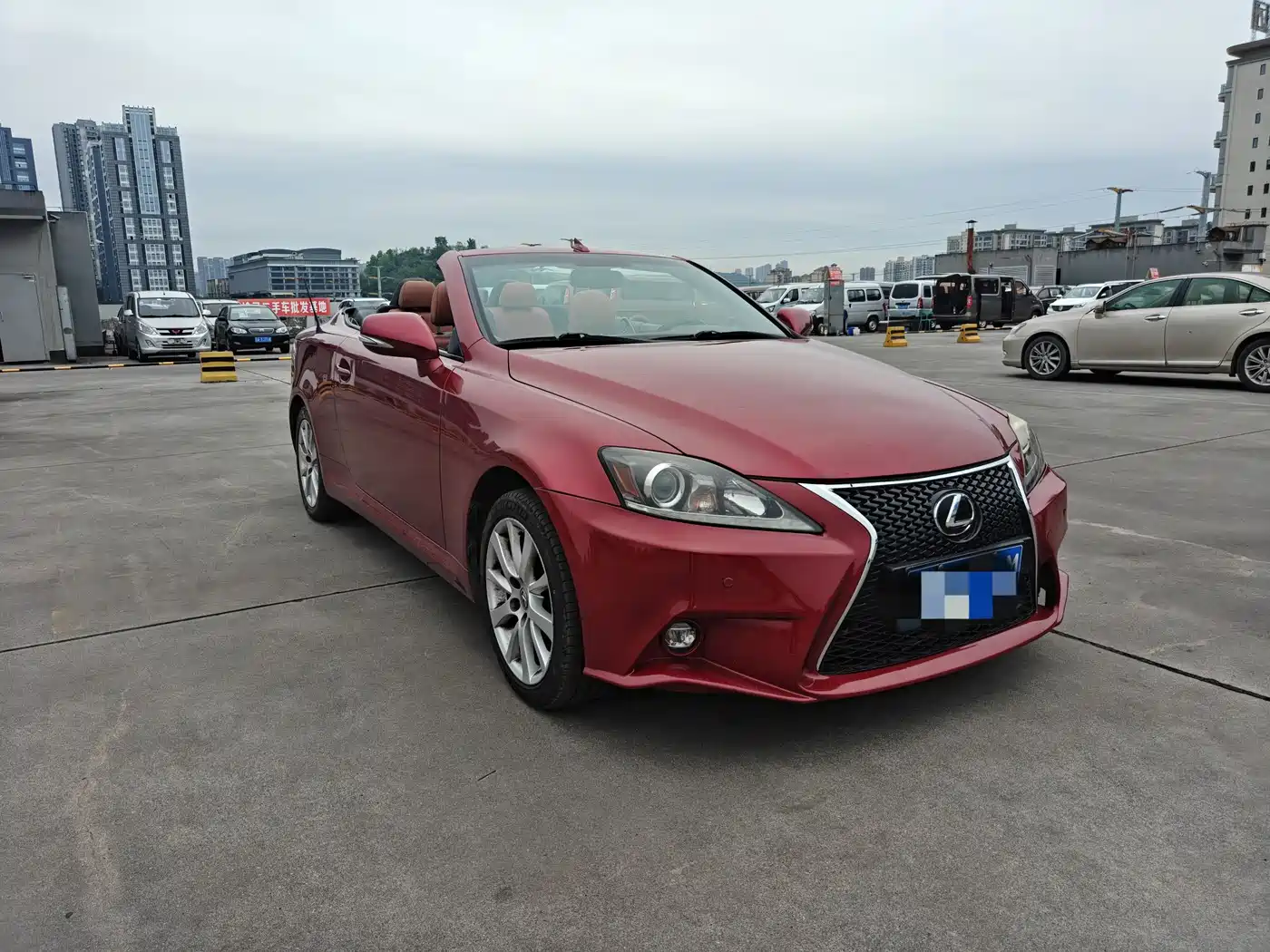 Lexus IS 2011 250C фото 3