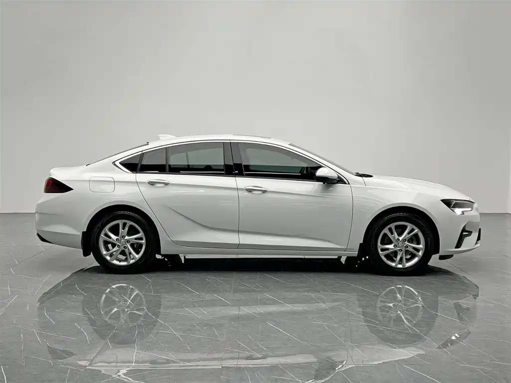 BUICK REGAL