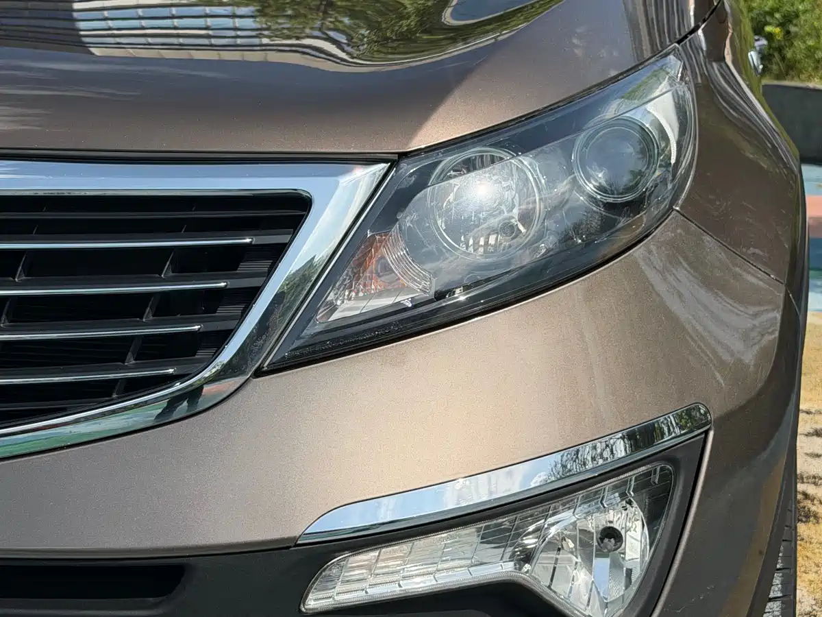 Kia Sportage 2014 2.0L Automatic 2WD Premium фото 9