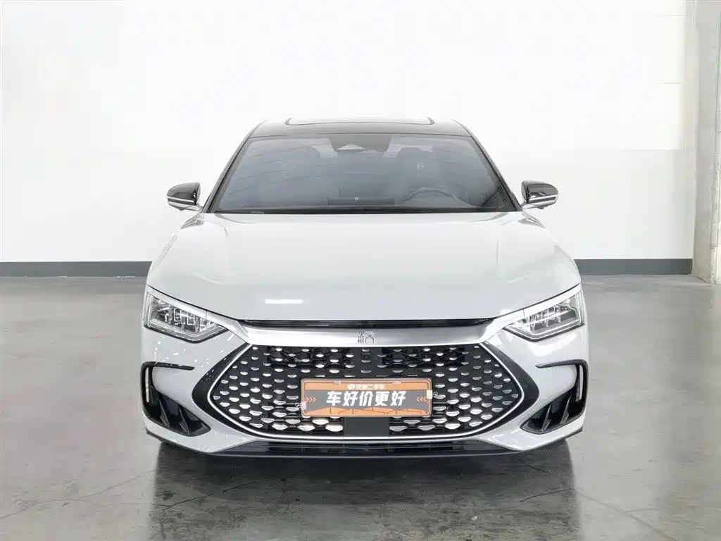 BYD Han 2022 DM-i 121KM Premium Edition фото 3