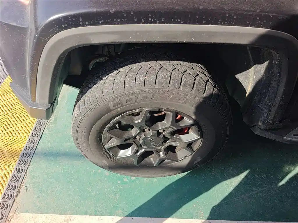 BAIC ORV Beijing Offroad BJ40 2023 2.0D Automatic 4WD Blade Hero Edition Knight Type фото 23