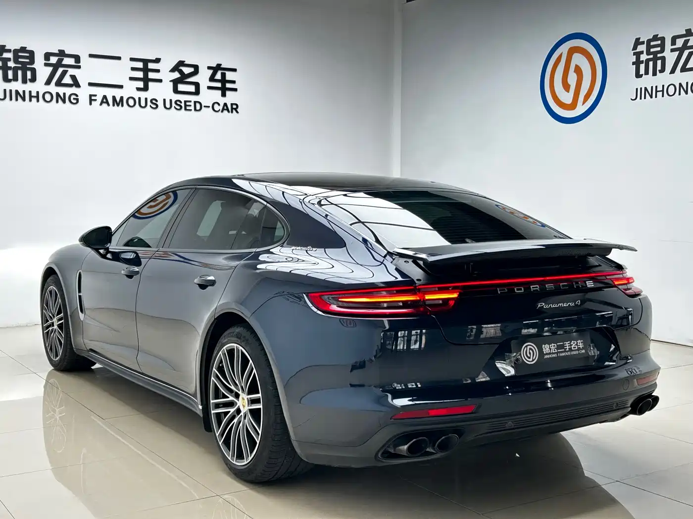 Porsche Panamera 2021 Panamera 4 Executive Long Wheelbase 2.9T фото 28