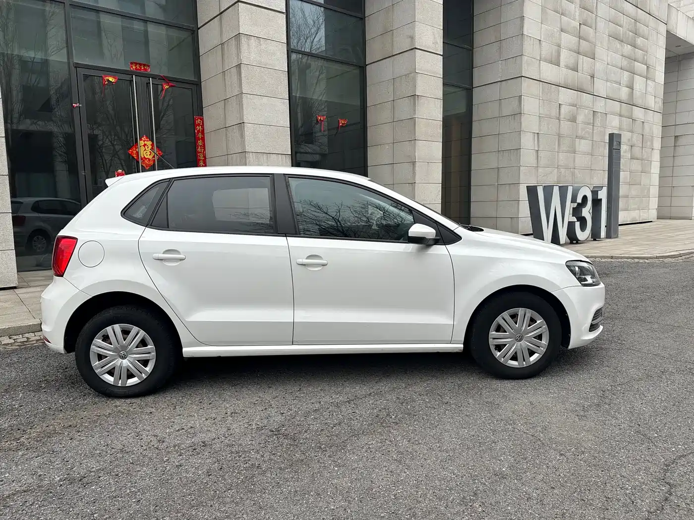 Volkswagen Polo 2018 1.5L Auto Safe Drive фото 3