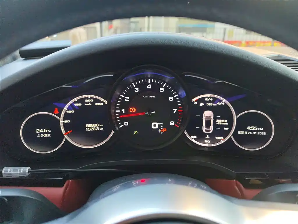 PORSCHE CAYENNE