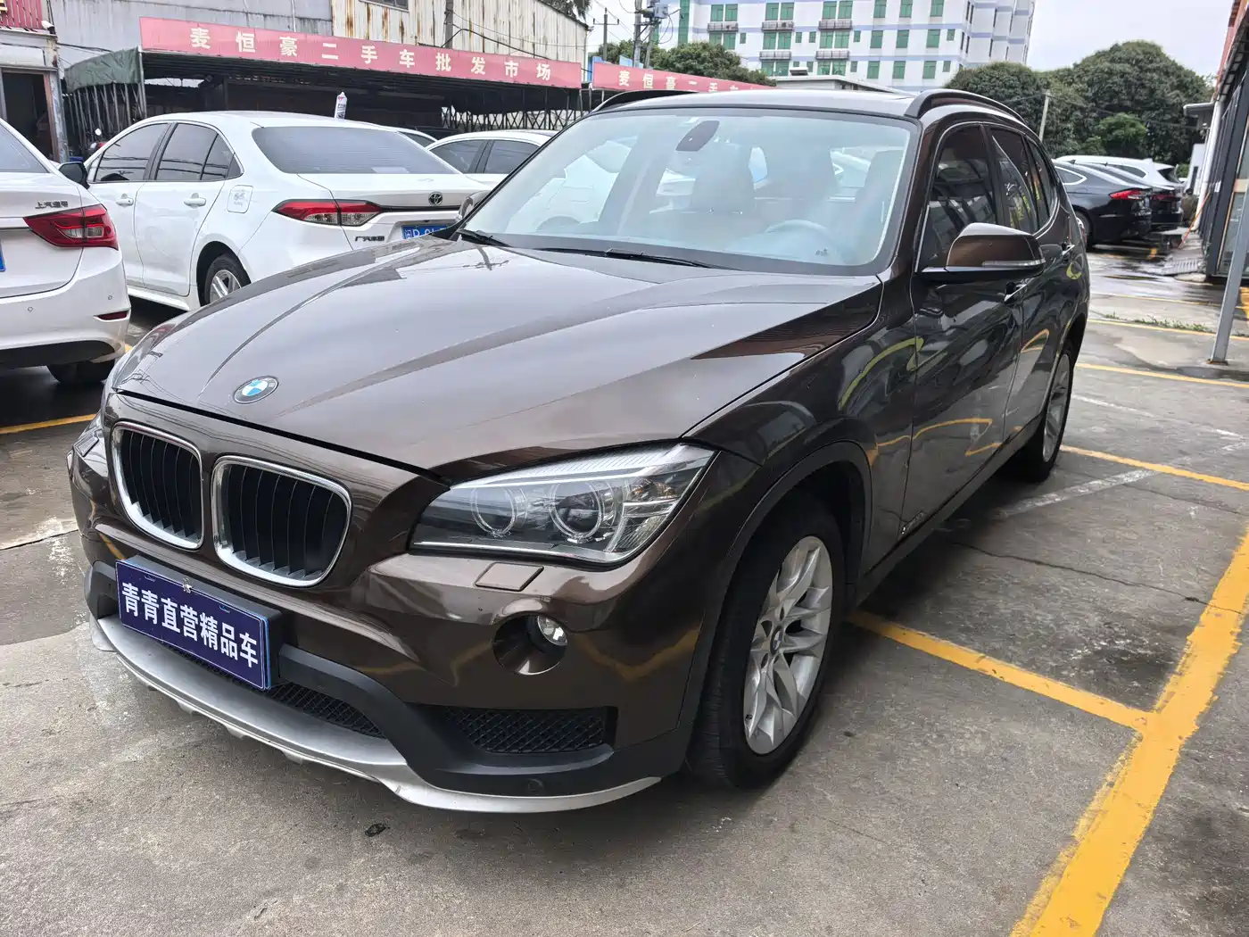 BMW X1 2014 sDrive18i Leading Edition