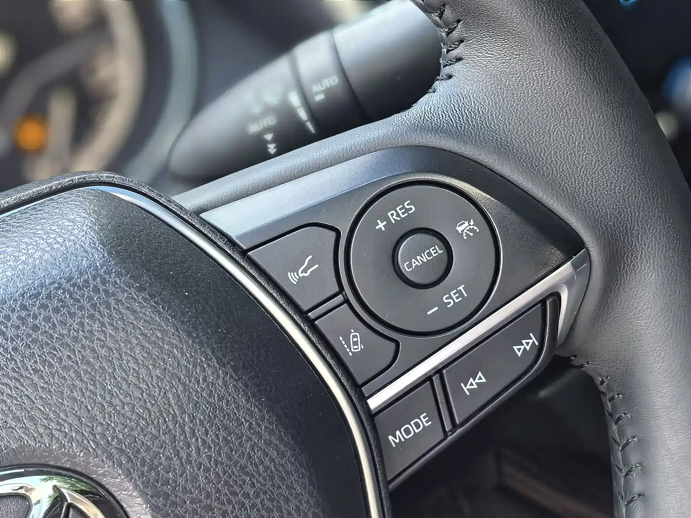 Toyota Camry 2019 Facelift 2.0G Luxury Edition фото 26