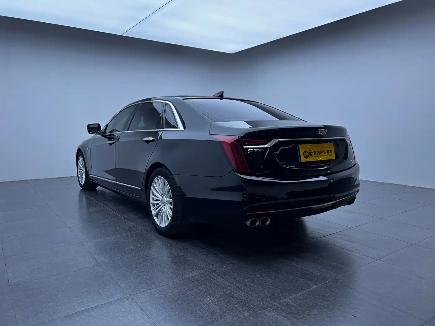 CADILLAC CT6