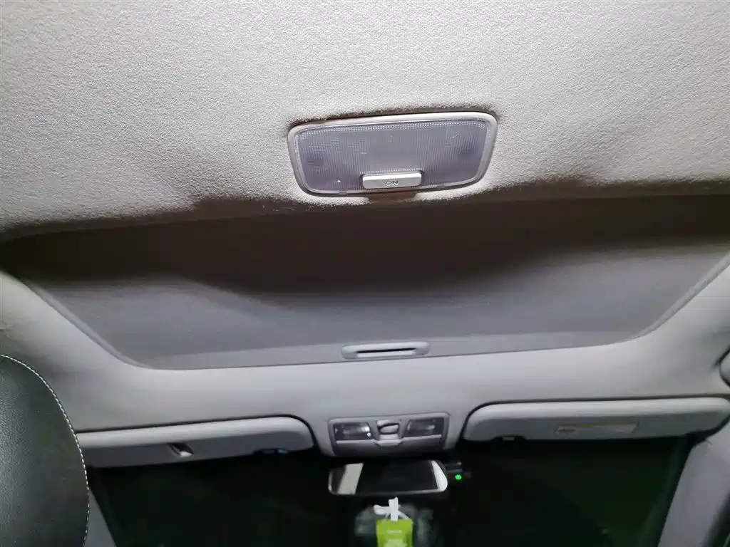 Hyundai Langdong 2013 1.6L Automatic Premium фото 9