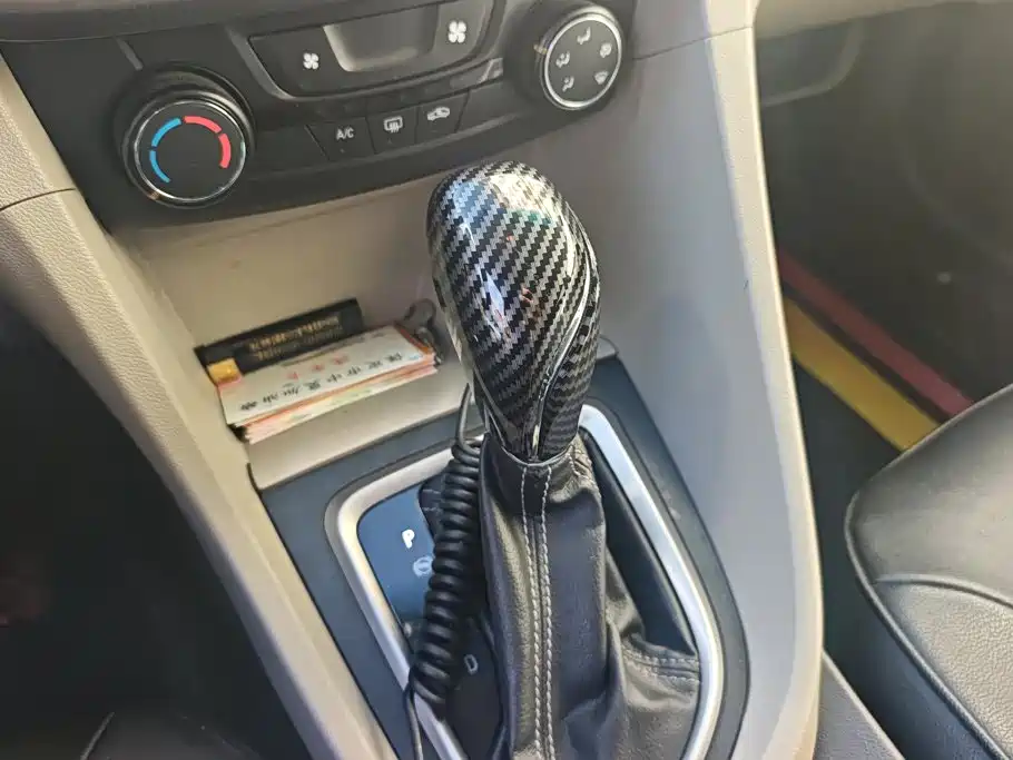Фото 16 - Buick Excelle