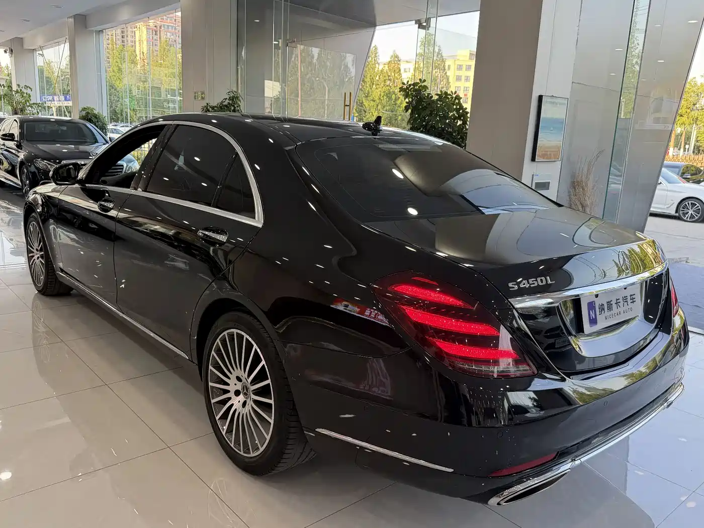 Mercedes-Benz S-Class 2019 S 320 L фото 4