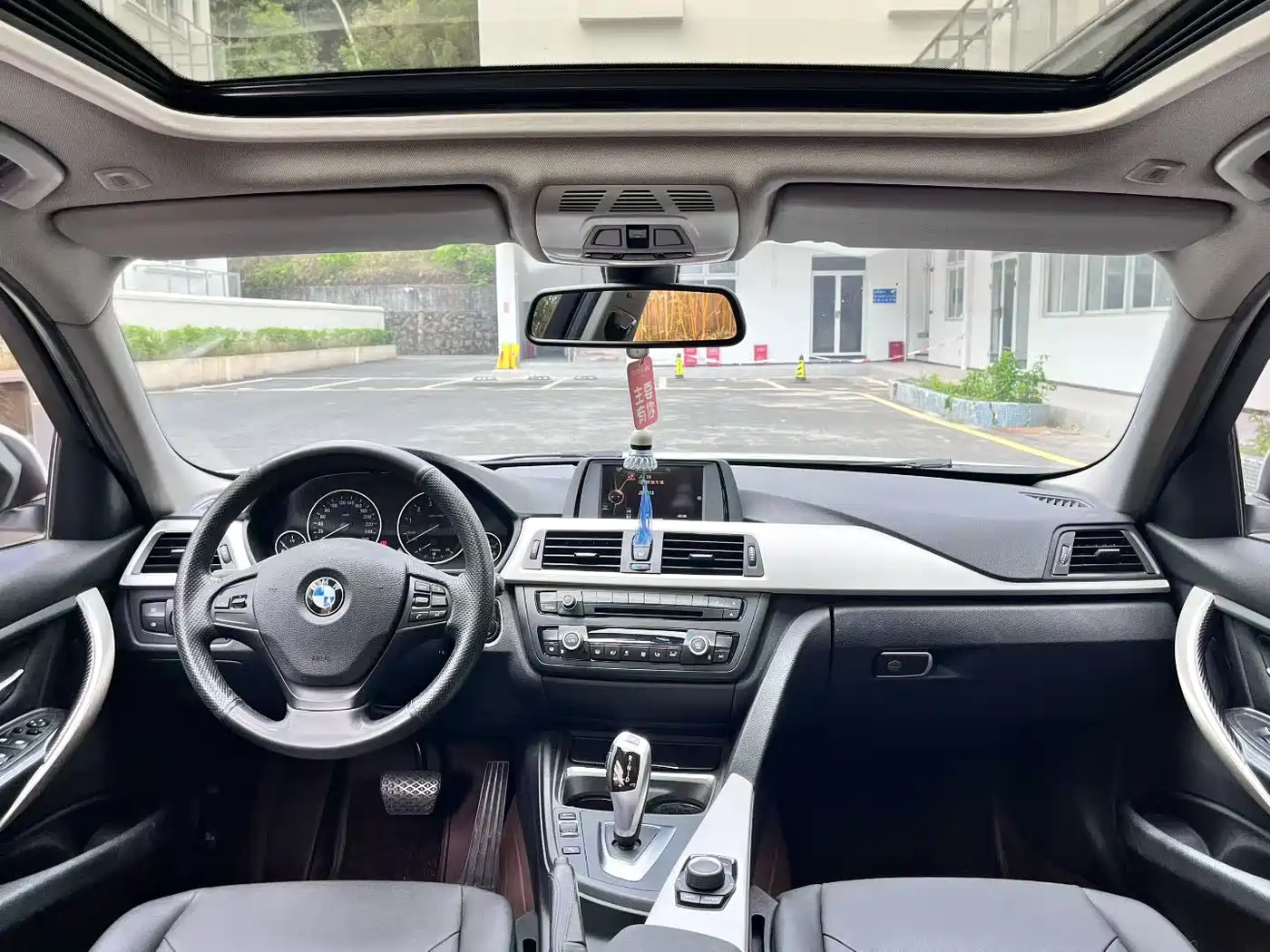 BMW 3 Series 2015 320Li Super Joy Fashion фото 5