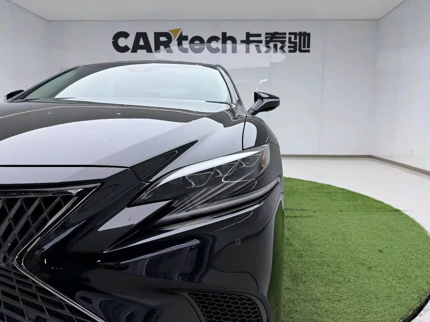 Lexus LS 2020 500h Excellence (China VI) фото 26
