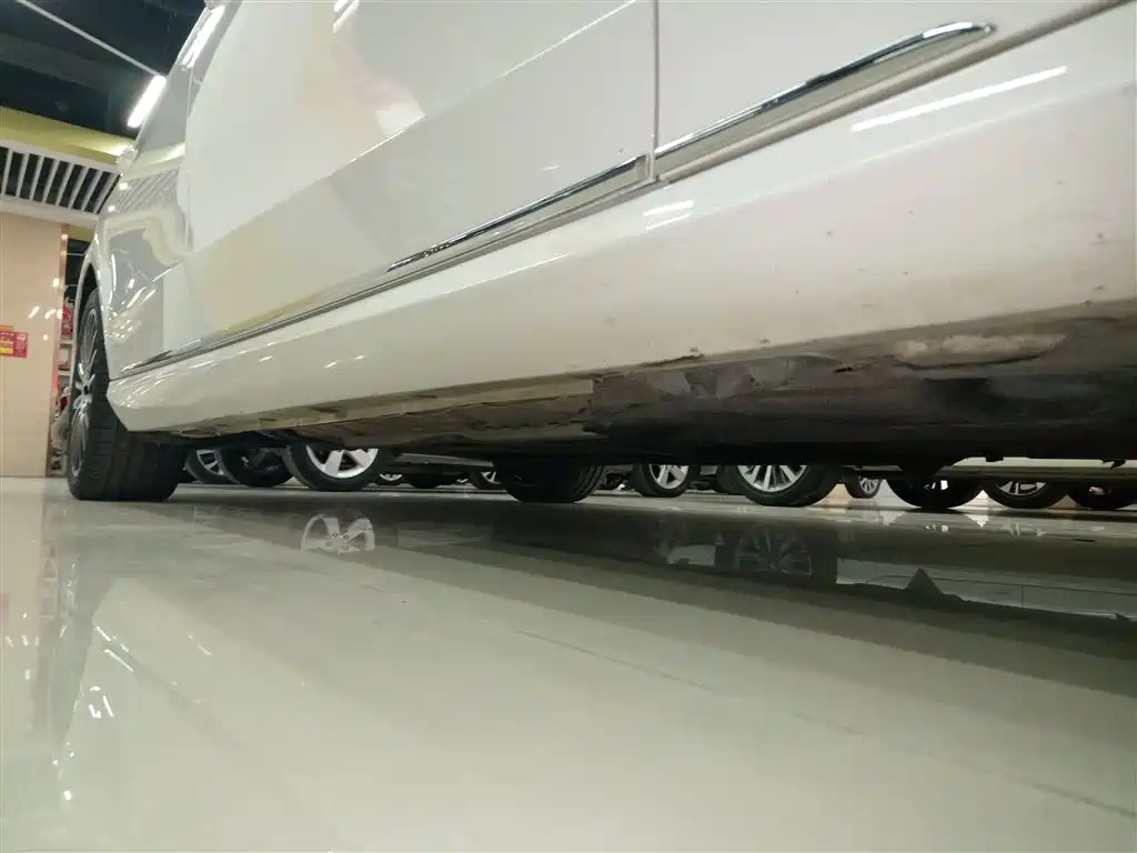 Mercedes-Benz E-Class 2015 Facelift E 260 L фото 21