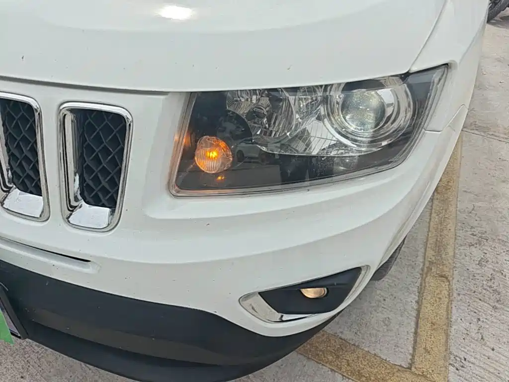 Jeep Compass (Import) 2016 2014 Facelift 2.4L 4WD Comfort Edition