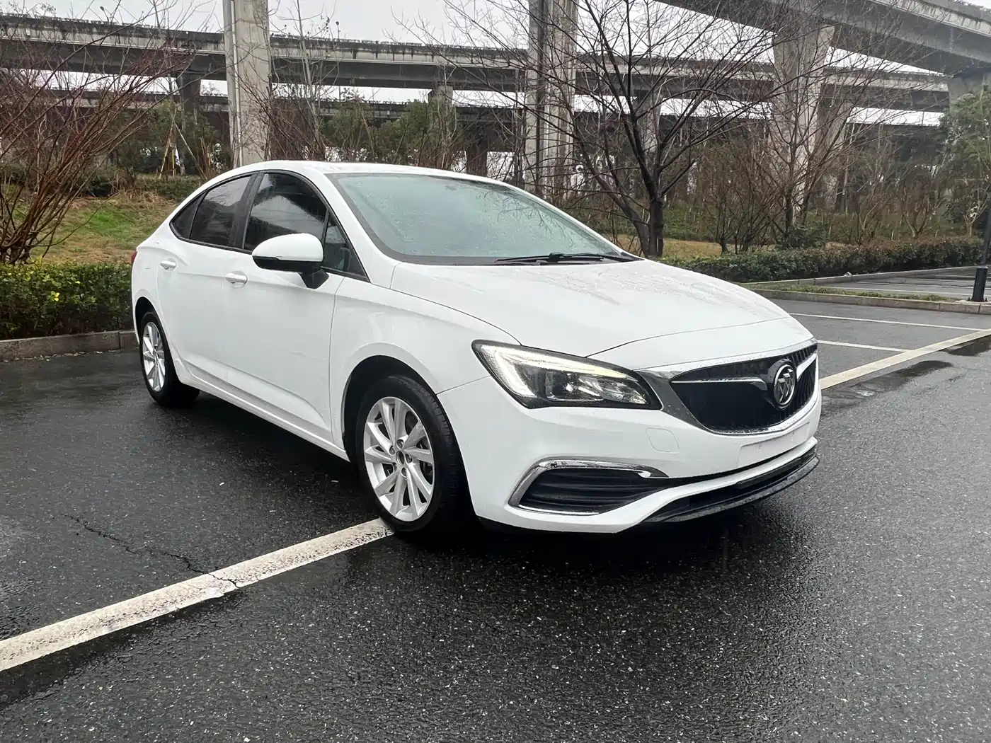 Buick Verano 2018 Sedan 15S Automatic Leading фото 3