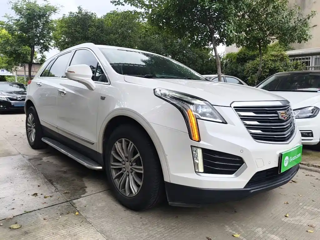Cadillac XT5 2017 2016 28T AWD Luxury Model