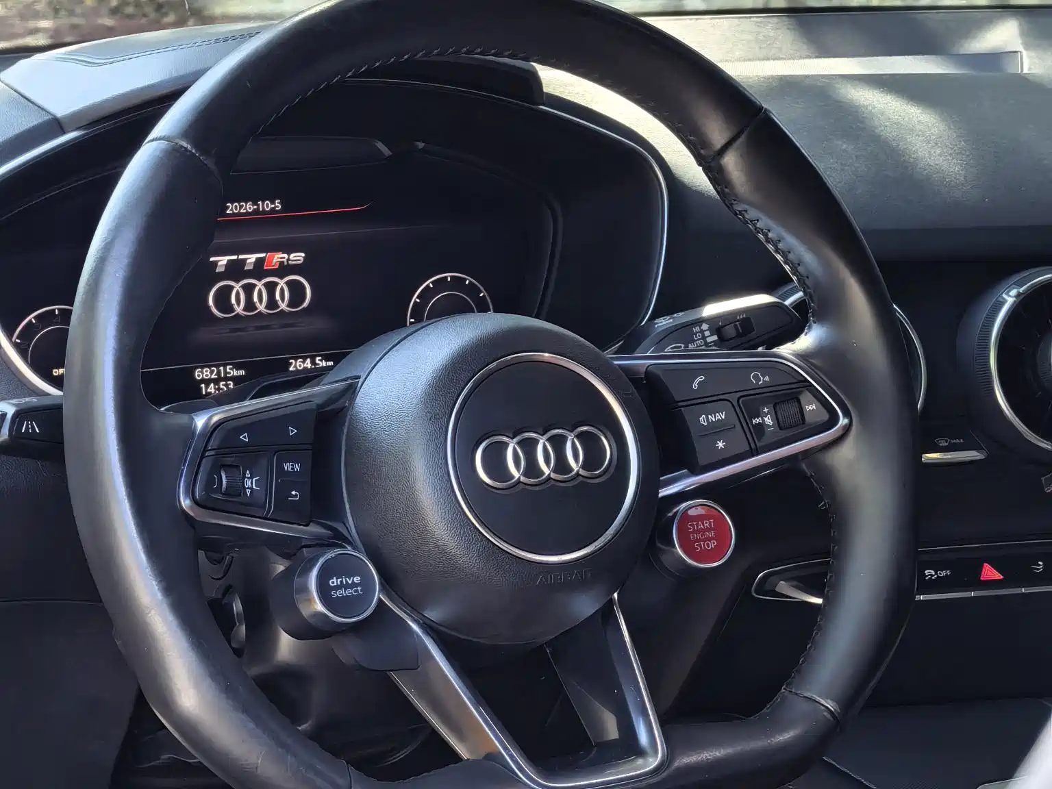 Фото 10 - Audi TT