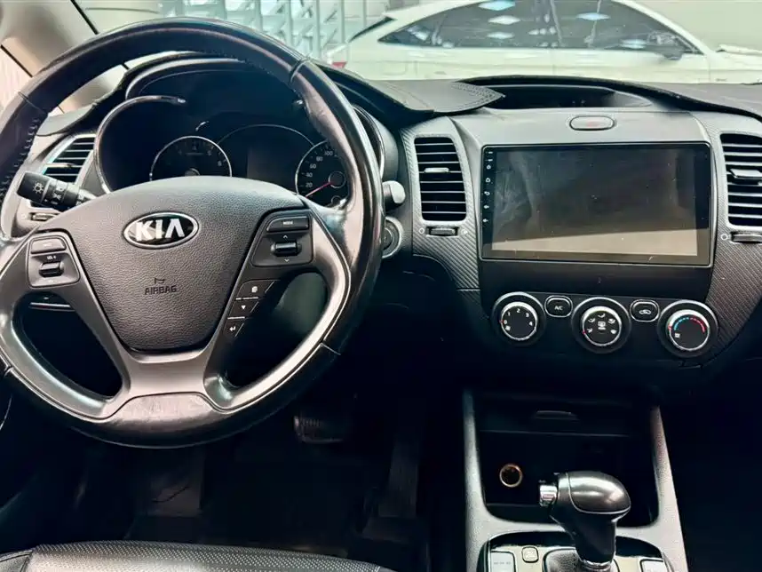 Kia K3 2017 1.6L Automatic 15th Anniversary Special GLS фото 21