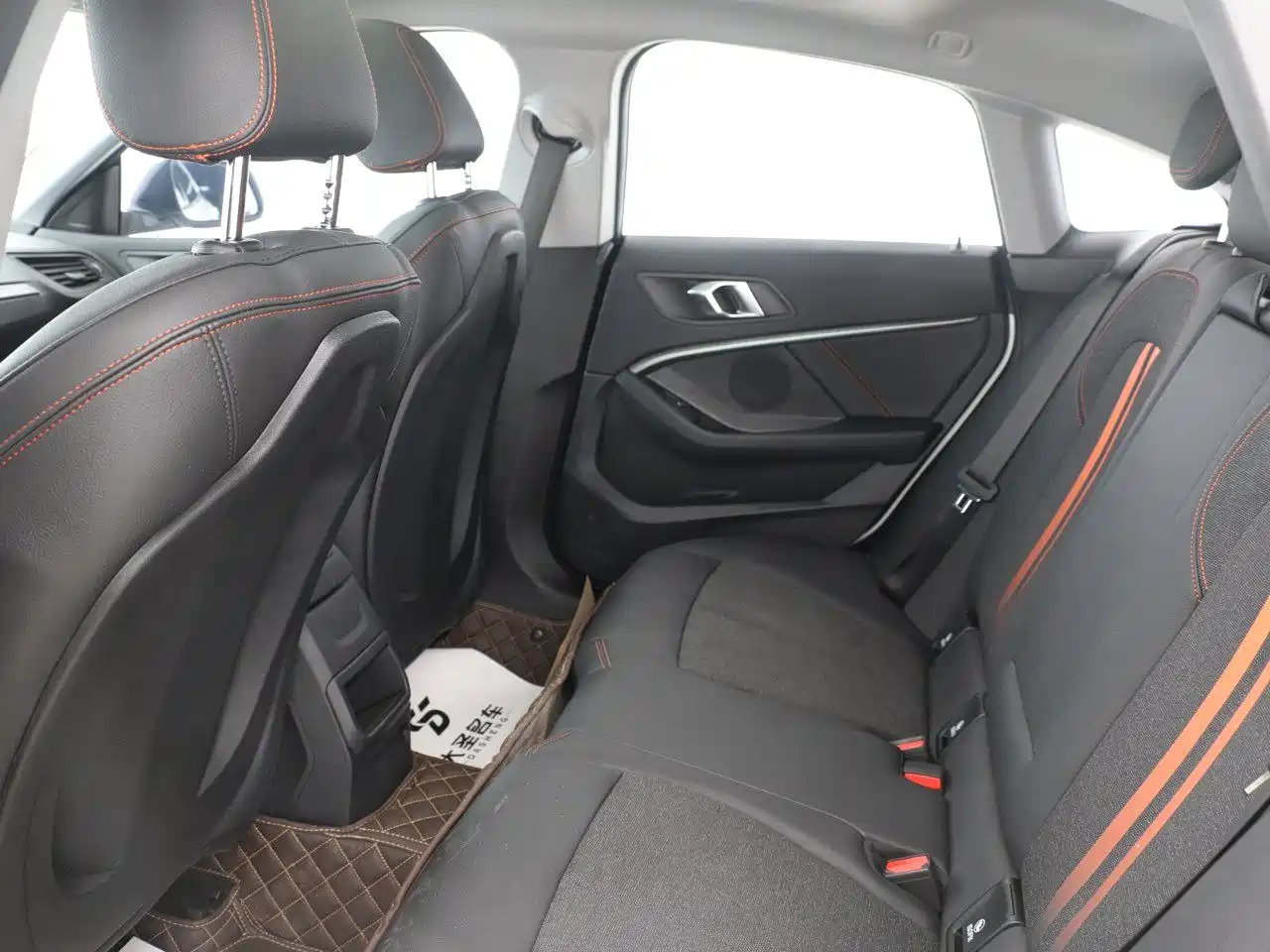 BMW 2 Series (Import) 2023 225i 4-Door Coupe M Sport Package фото 7