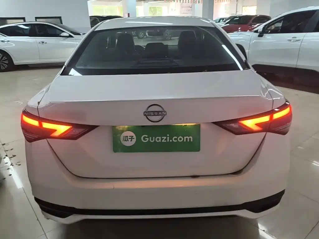 Nissan SYLPHY, миниатюра 6
