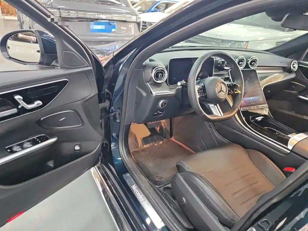 Mercedes-Benz C-Class 2023 Facelift C 260 L Sport Edition фото 16