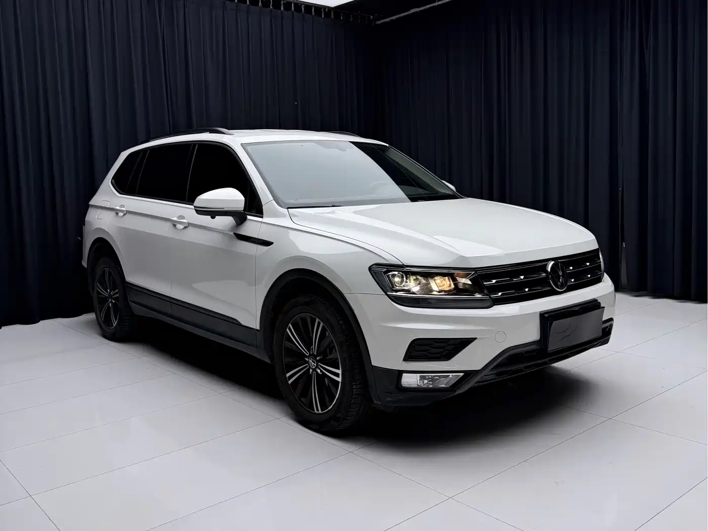Volkswagen Tiguan L 2020 330TSI Auto 2WD Trend China VI фото 3