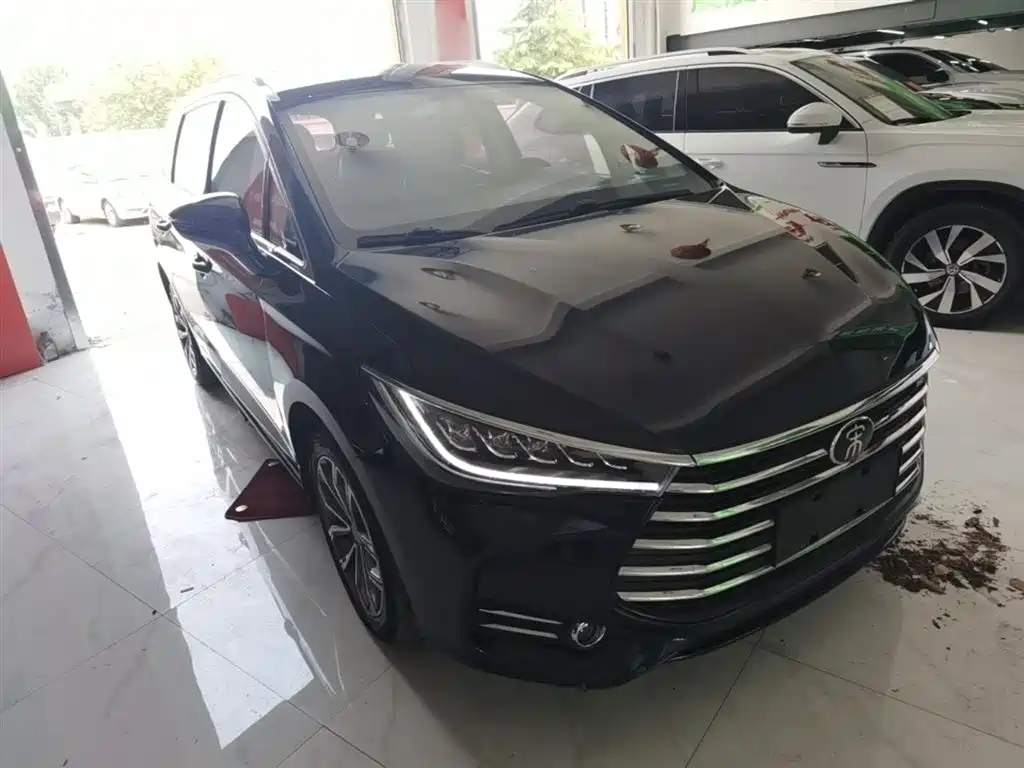 BYD Song MAX 2019 1.5T Auto Smart Connected Sunroof 6-seater China VI фото 4