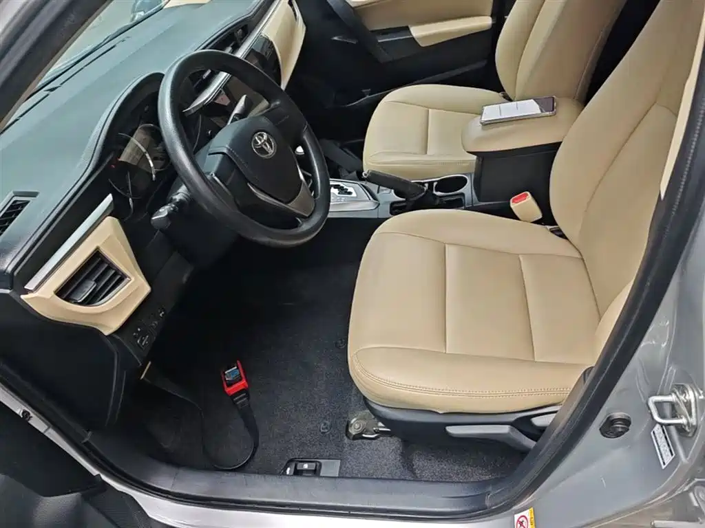 Toyota Levin 2016 1.6G CVT Elite Edition фото 15