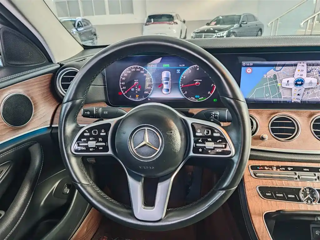 Mercedes-Benz E-Class 2020 E 260 L фото 14