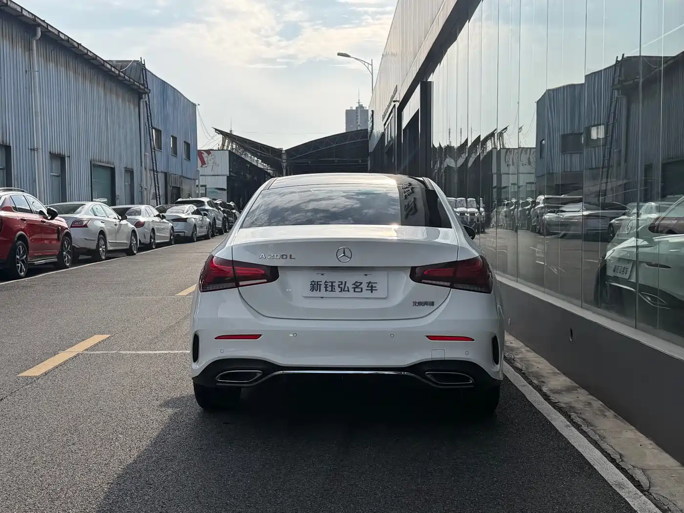 Mercedes-Benz A-Class 2021 A 200 L Sport Sedan Fashion Edition фото 4