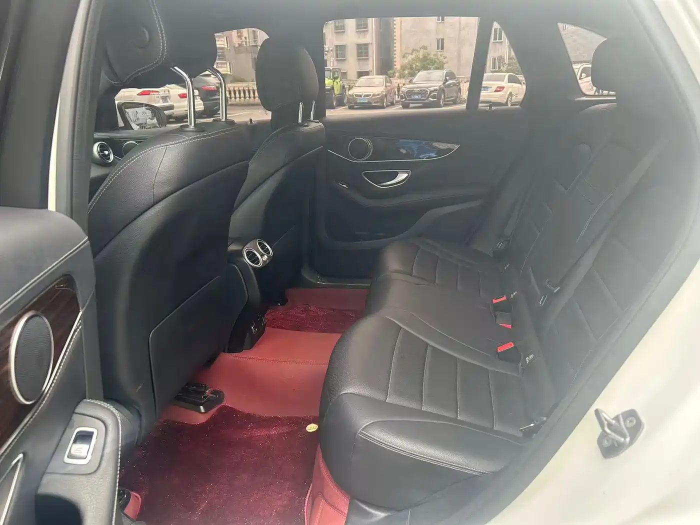 Mercedes-Benz GLC 2019 GLC 260 L 4MATIC Luxury фото 6