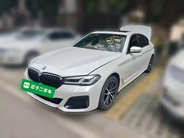 BMW 5 525Li, M Спорт-пакет