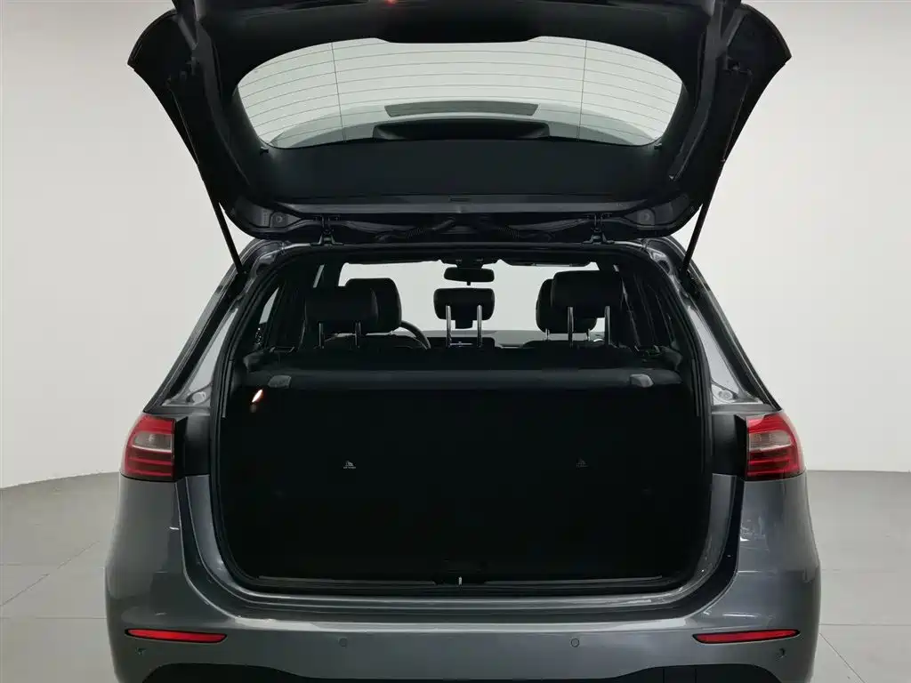 Mercedes-Benz B-Class 2021 B 180 Style фото 16