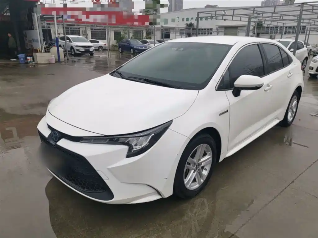 Toyota Levin 2022 Dual Engine 1.8H E-CVT Leading Edition