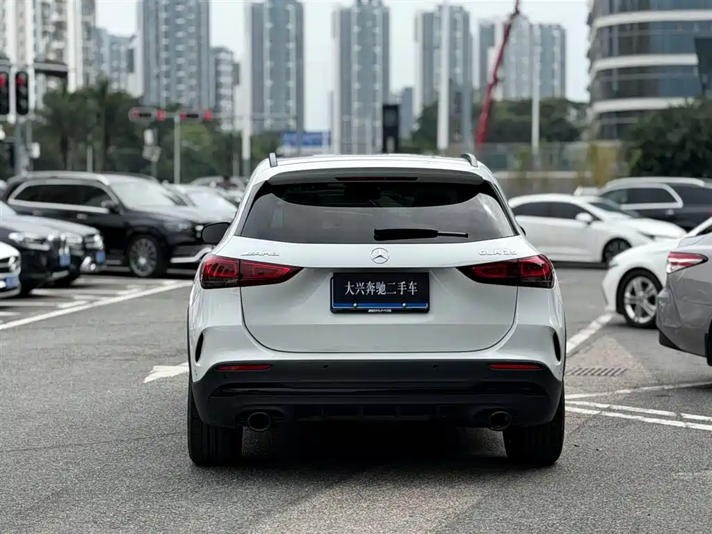 Mercedes-Benz GLA AMG 2022 AMG GLA 35 4MATIC фото 5