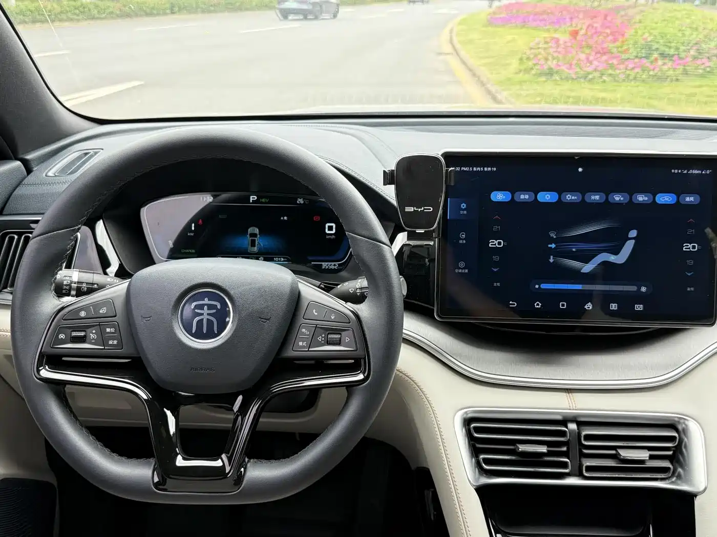 BYD Song PLUS PHEV 2021 DM-i 110KM Flagship фото 11
