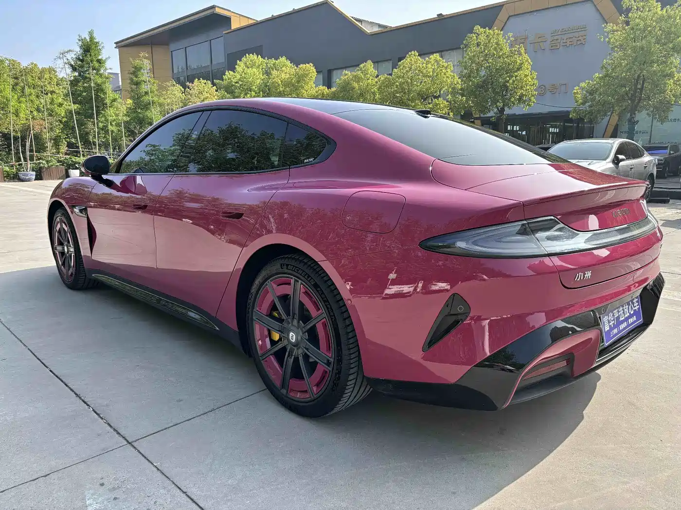 XIAOMI CAR XIAOMI SU7