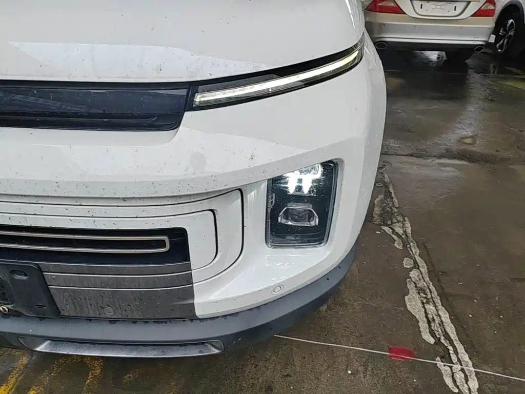 Geely ICON 2022 2020 1.5TD i9 BSG